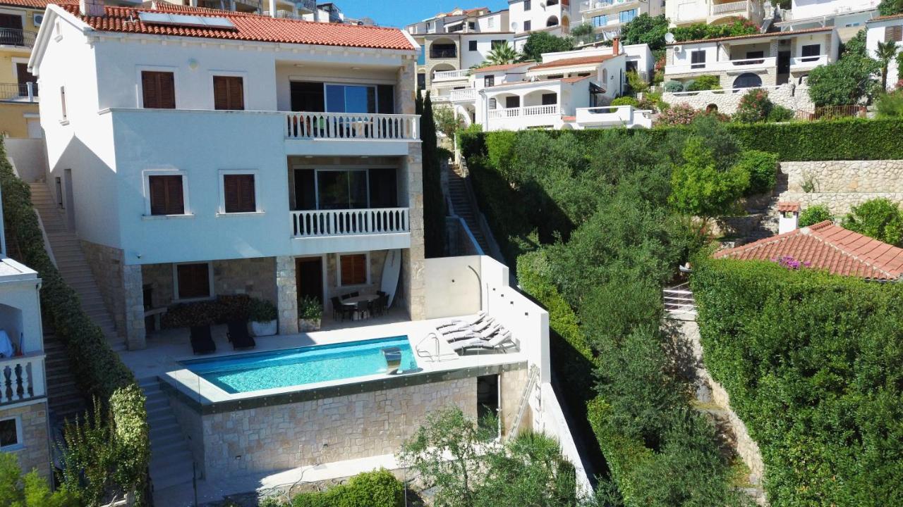 Sea'S The Day Villa Drage Exterior photo
